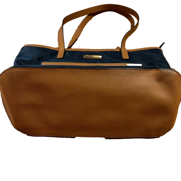 MICHAEL KORS navy and brown tote - Picture 3 of 5